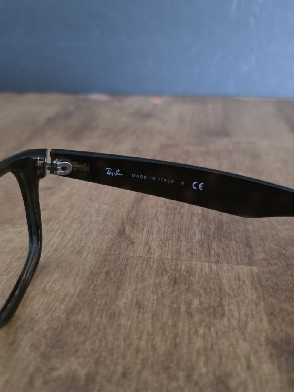 Ray-Ban Tortoiseshell Wayfarer Sunglasses Frames - Picture 4 of 5